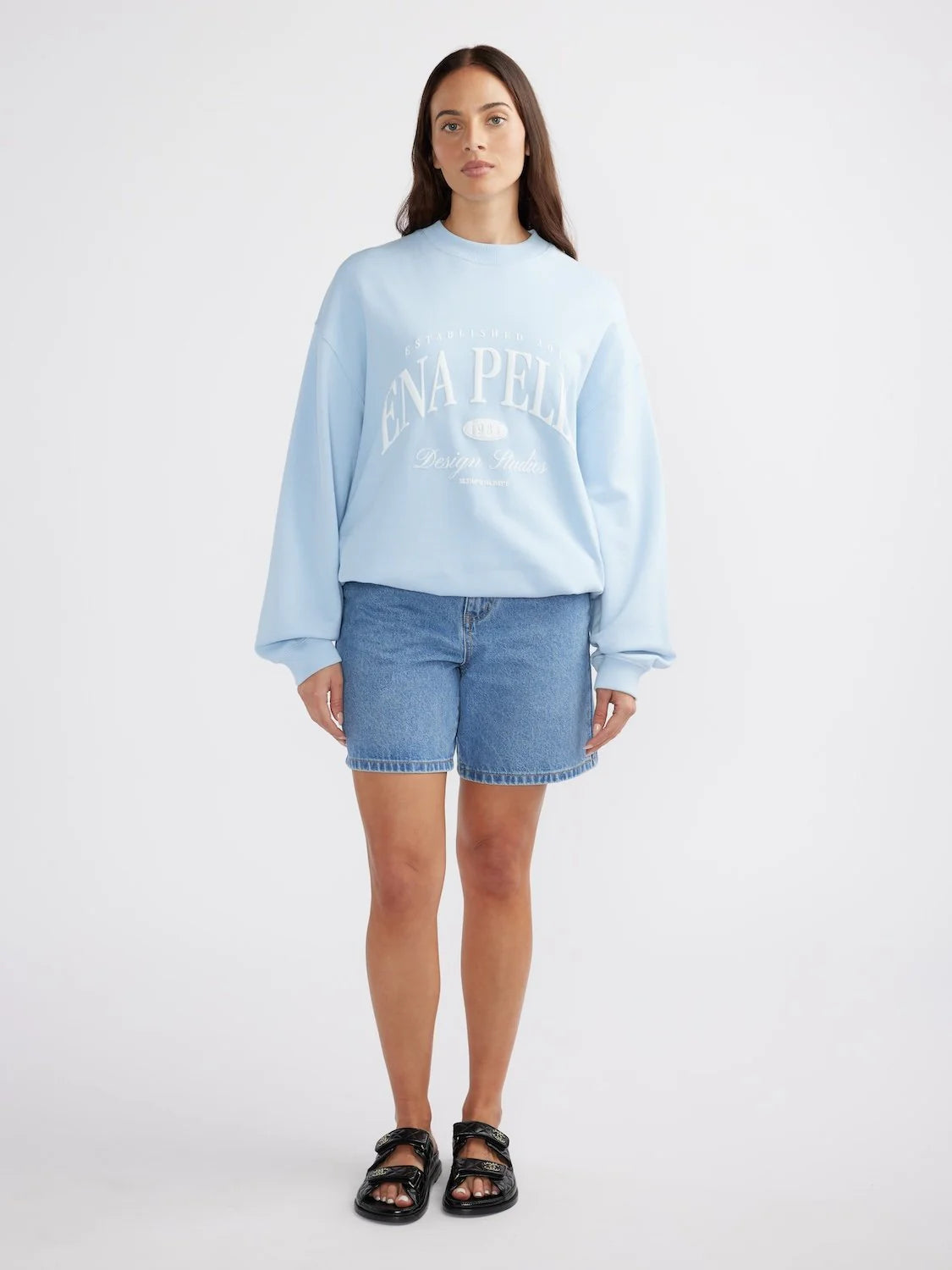 Heritage Studios Sweatshirt - Washed Capri