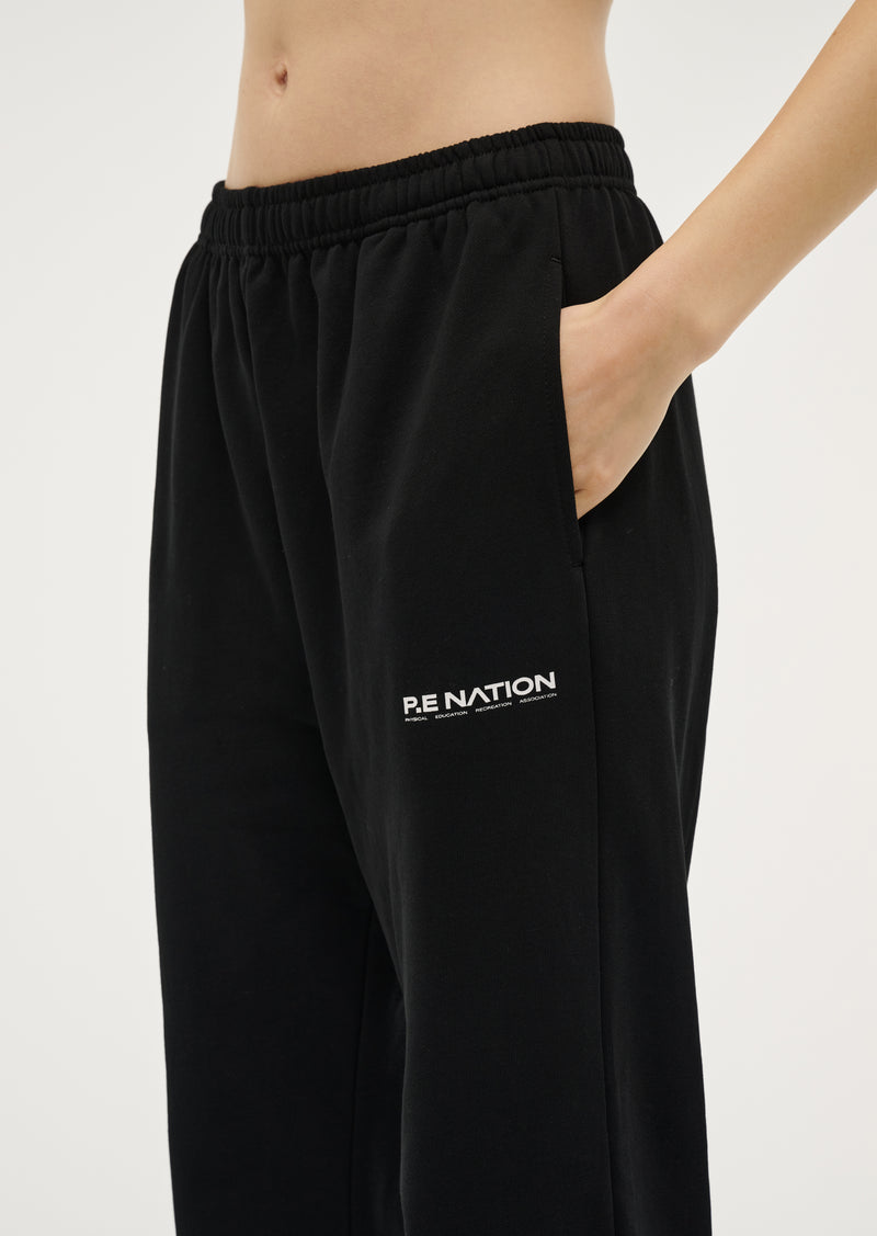 Qualify Track Pant - Black