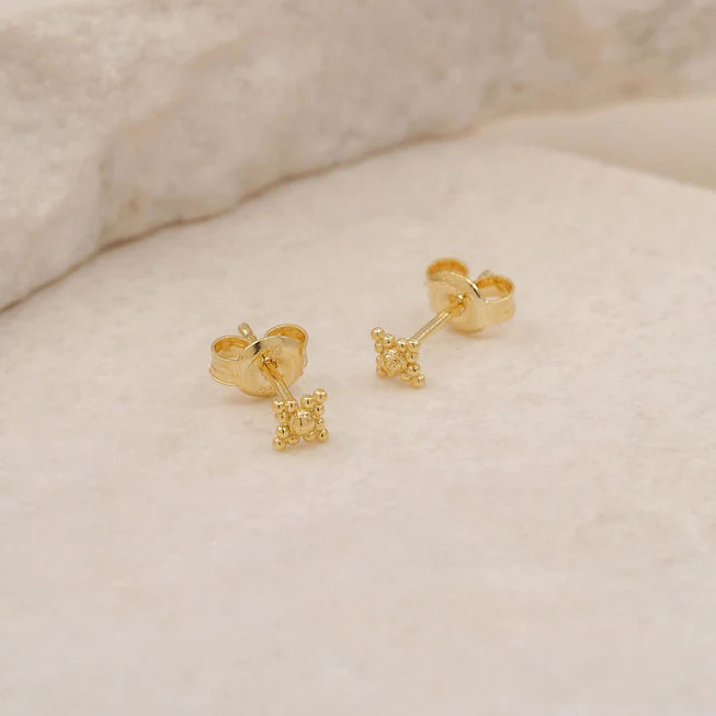 Baby girl gold hot sale stud earrings